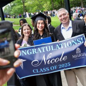 MARIA CLG GRAD