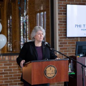 Phi-Theta-Kappa-19
