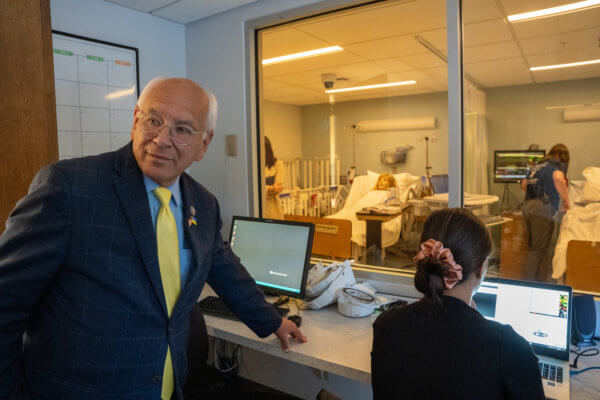 Tonko in control room of sim 